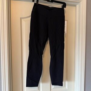 Lululemon V Waist Yoga tights 25” Black